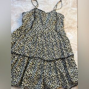Urban Outfitters Floral Sundress. Size XS. Colors: Black, Yellow, and White.